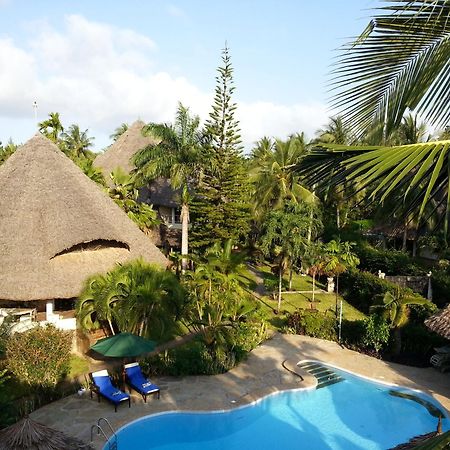 Aestus Villas Resort Diani Beach Esterno foto
