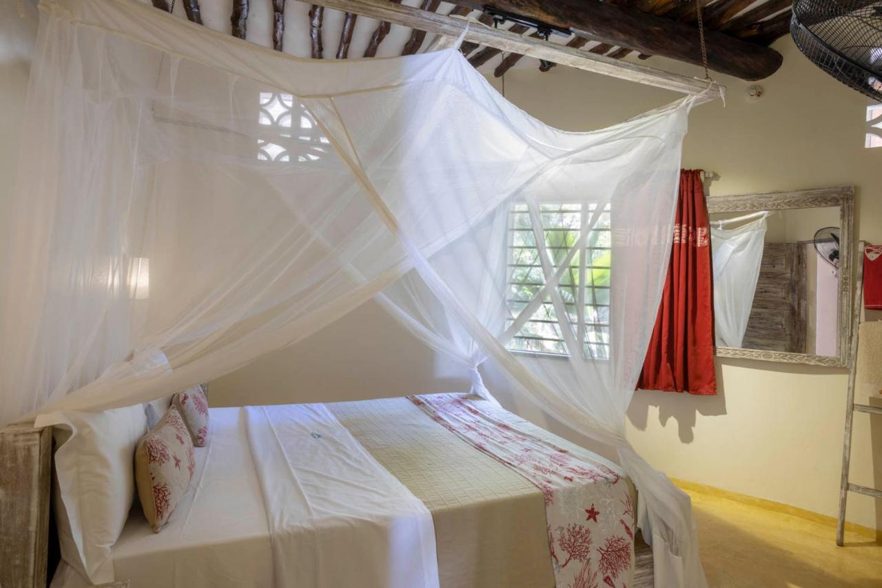 Aestus Villas Resort Diani Beach Esterno foto