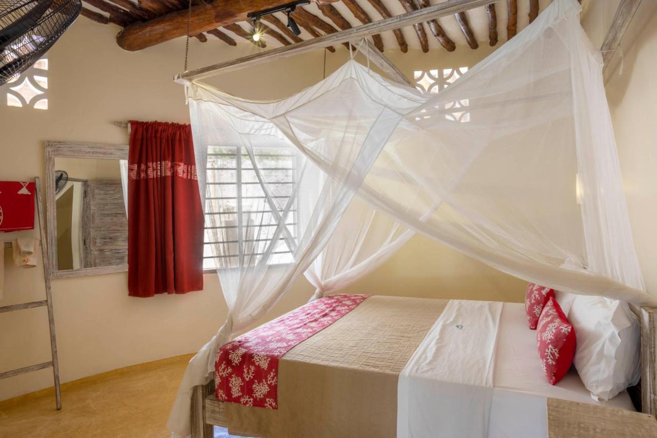 Aestus Villas Resort Diani Beach Esterno foto