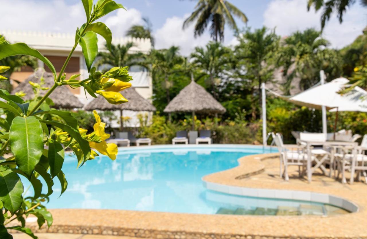 Aestus Villas Resort Diani Beach Esterno foto